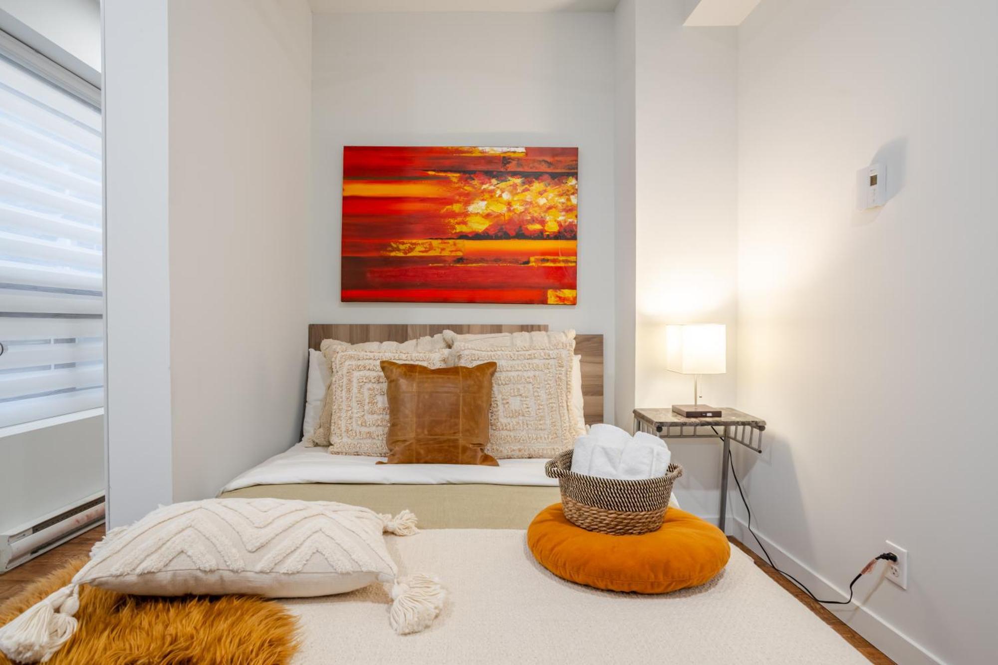 Charming 1bdr On Bishop St- Mtl